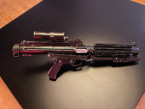 Storm trooper blaster - e-11,