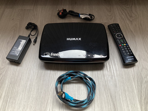 Humax hdr 1100s 1tb twin - 1tb, tuner