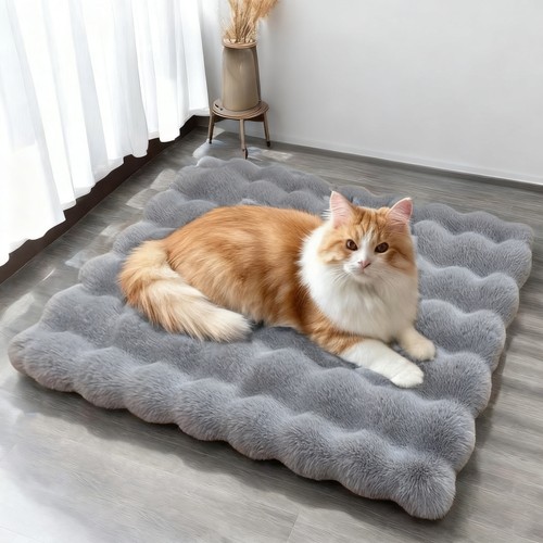 Self heating cat dog - self,