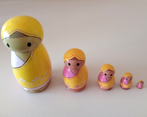 Russian dolls vintage piece - dolls,