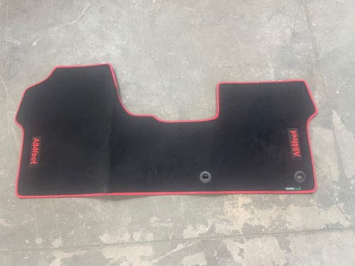 Carpet tailored van floor - van,