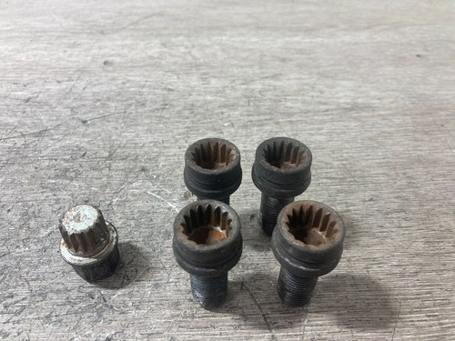 Passat 2002 locking wheel - 2002,