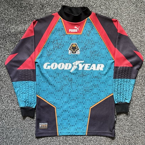 Wolverhampton wanderers - wolverhampton,