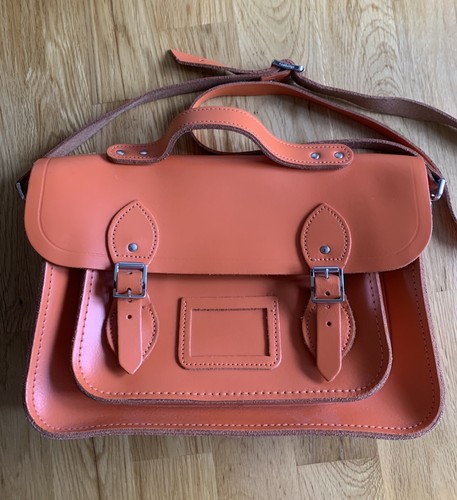The cambridge satchel company - cambridge,