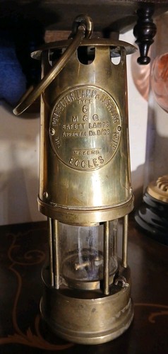 Rare eccles protector - eccles, lamp