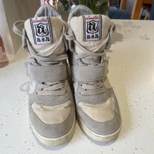 Ash Boots Size 5 Beige Suede