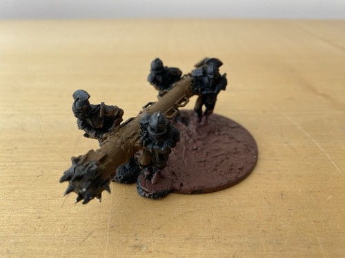 Games workshop metal uruk - games,