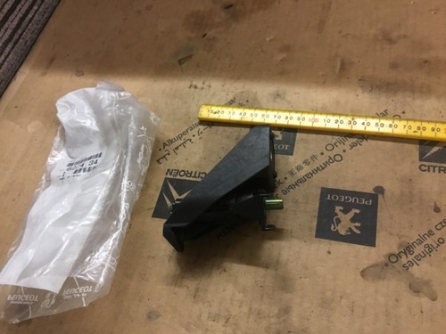 Genuine peugeot 305 - genuine, all