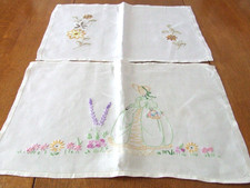 2 Assorted Linen Hand