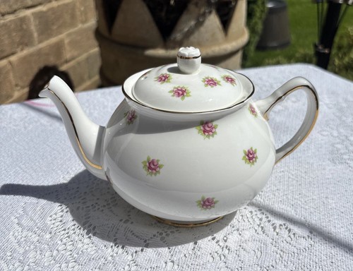 Pretty vintage duchess - pretty,