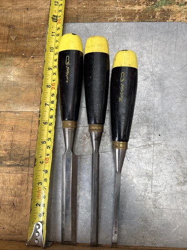 Three footprint bevel edge - bevel,