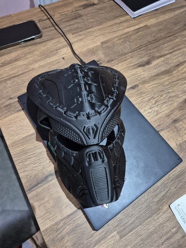 Predator tracker mask - predator,