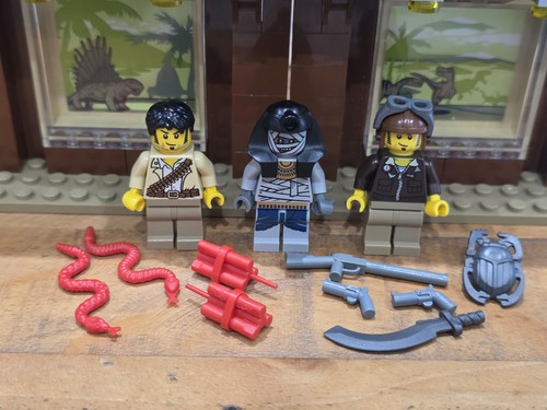 184 lego minifigures - lego,