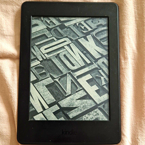 Amazon kindle 6in ebook - ebook, reader