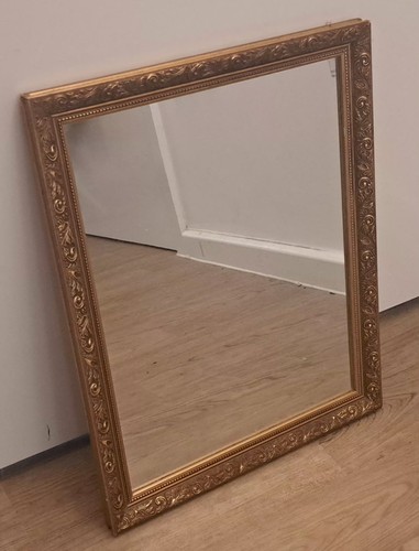 Vintage gold ornate - gold,