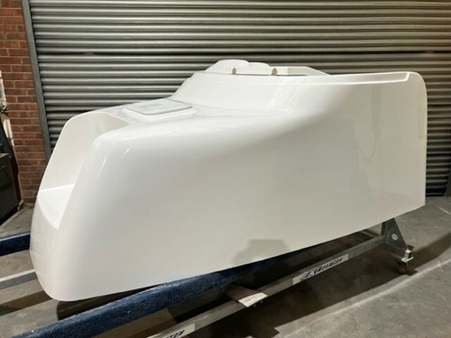 Open boat centre console - boat,