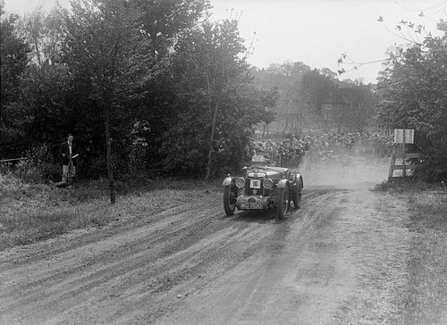 Type the bugatti - mg, at