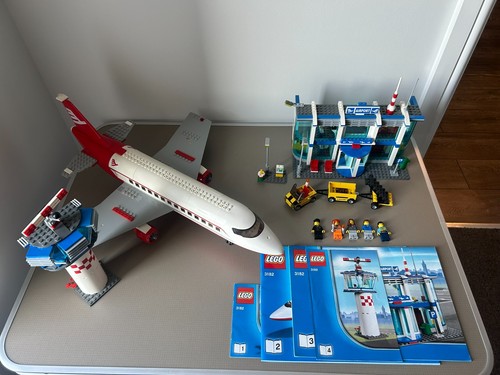 Lego city set 3182 - set, airport
