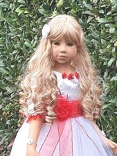 Snow White Blonde by Monika