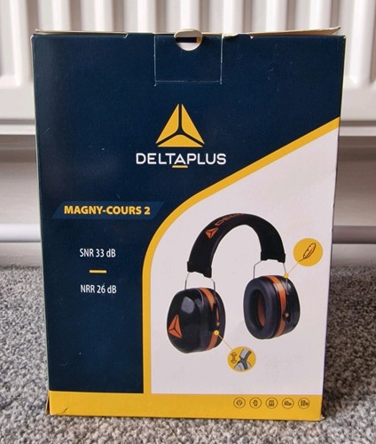 Delta plus magny cours - magny, black