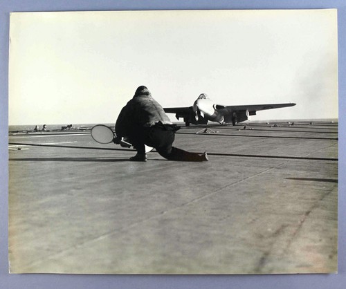 Havilland sea vampire hms - vampire,