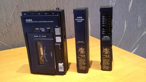 Vintage aiwa tp22 radio - vintage,