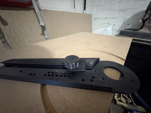 Makita trim router circle - trim,
