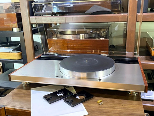 Luxman pd444 turntable - luxman, w/