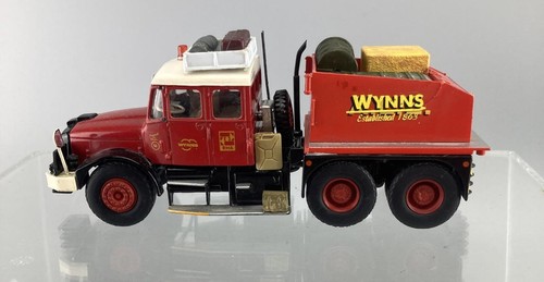 Corgi scale heavy - -,
