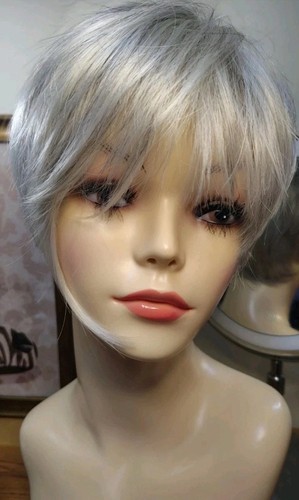 Raquel welch tres chic - chic, wig