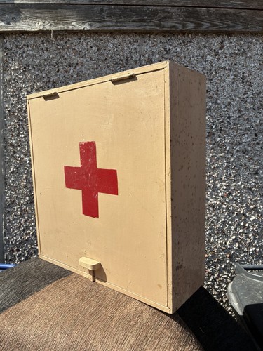 Vintage red cross medical - vintage,