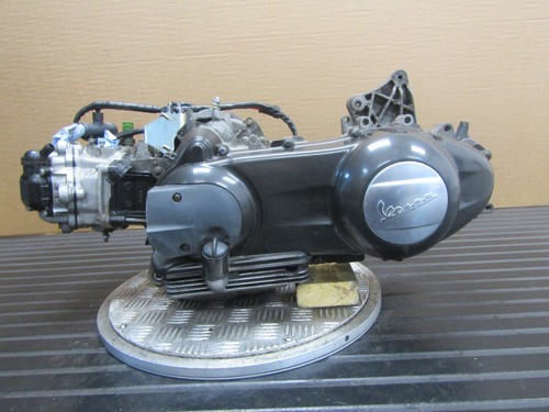 Piaggio vespa gts 300 - vespa,