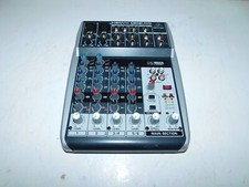 ^^ BEHRINGER XENYX Q802USB