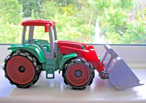 Toy tractor with cab - cab, loader