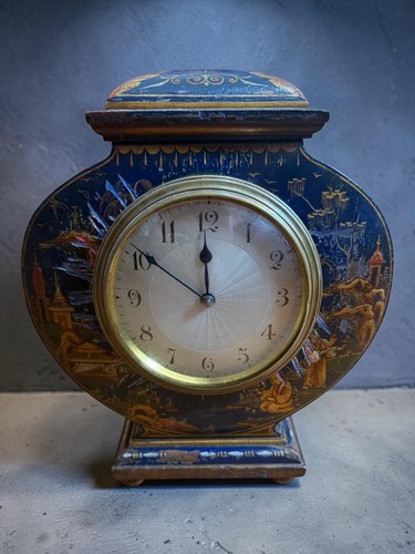 Antique chinoiserie lacquered - antique,
