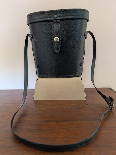 Vintage black leather - black,