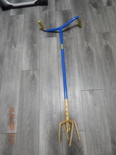 Garden Claw Gold Soil Dirt Twist Cultivator Adjustable Handheld Tiller gardening