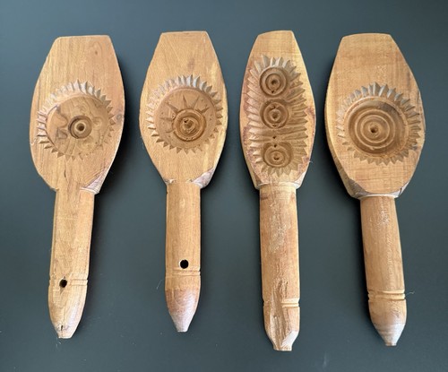 Set carved wooden butter - 4,