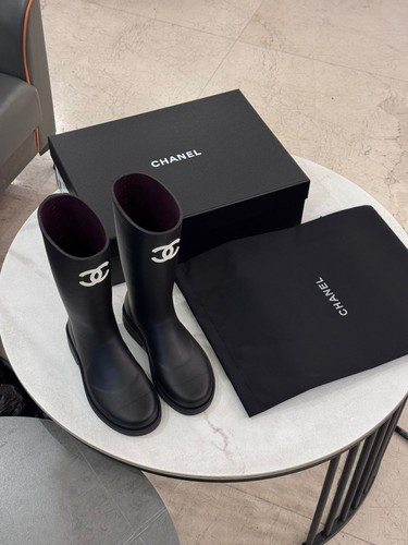 Chanel black rubber logo - rubber,