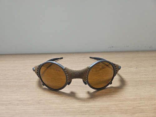Authentic oakley metal mars - authentic,
