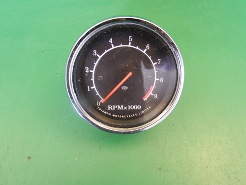 Triumph 900 instruments - triumph,