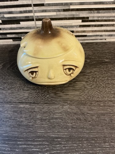 Vintage sylvac onion crying - vintage,