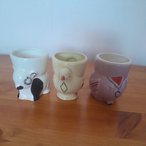 Vintage 1960s egg - vintage, cups.
