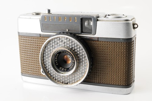 Olympus pen half frame - ee, 35mm