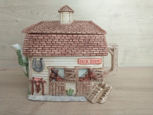 Leonardo decorative teapot - decorative,