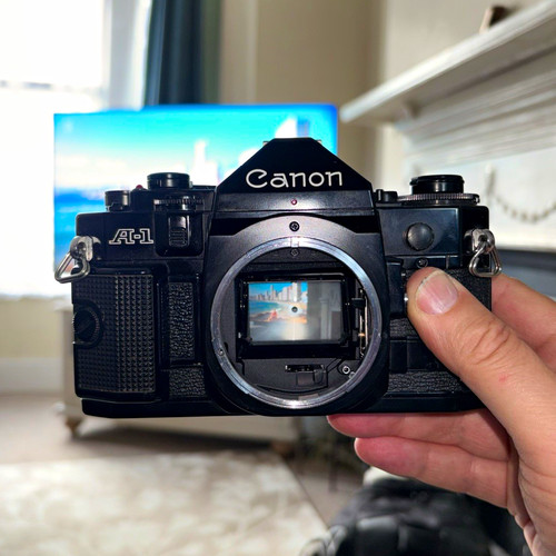 Canon slr body recent - slr,