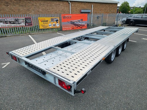 Car transporter trailer - transporter,