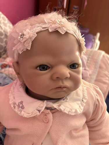 Reborn emmie ashton - reborn,