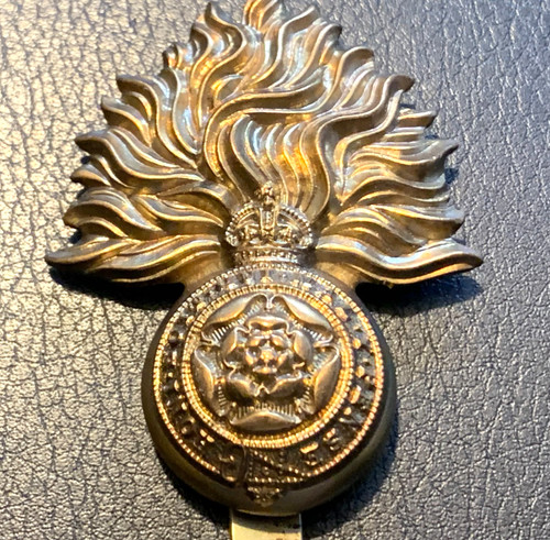 Royal fusiliers cap badge - royal,