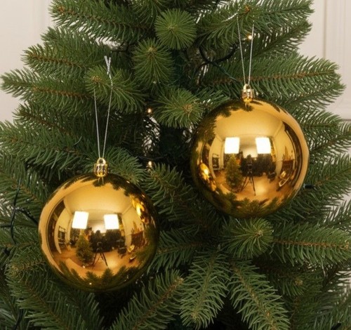 Giant gold christmas tree - gold,